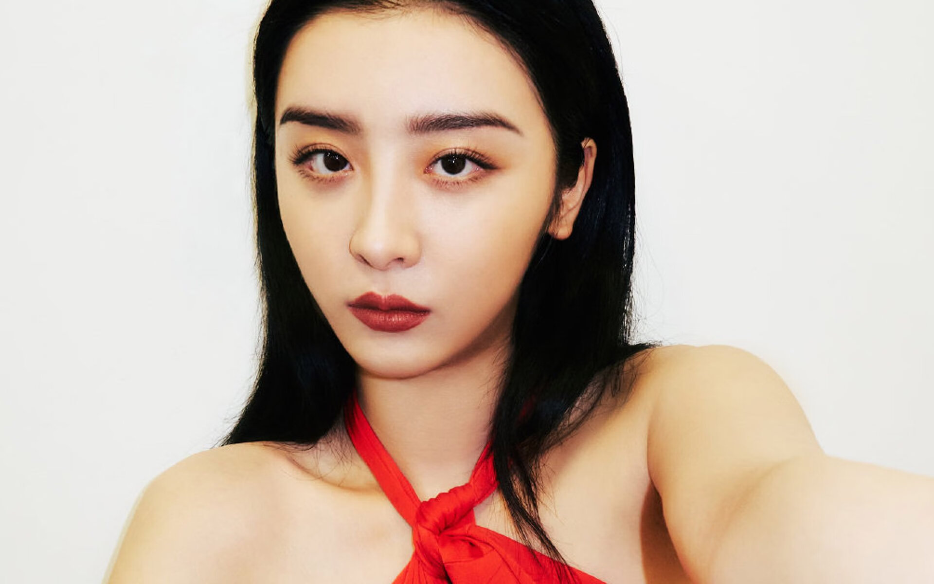 跳水难度升级波兰挑战极限，波兰跳伞